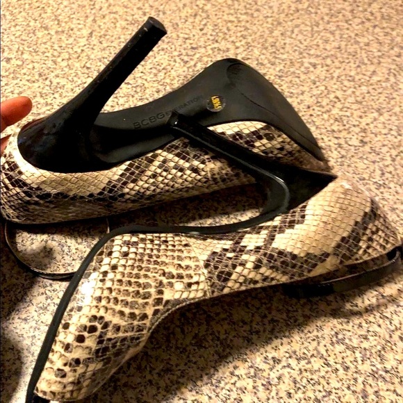 BCBG Generation   stilettos - Picture 7 of 8